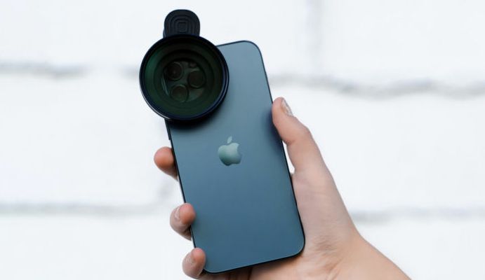 Sandmarc выпустили объективы и светофильтры для iPhone 12