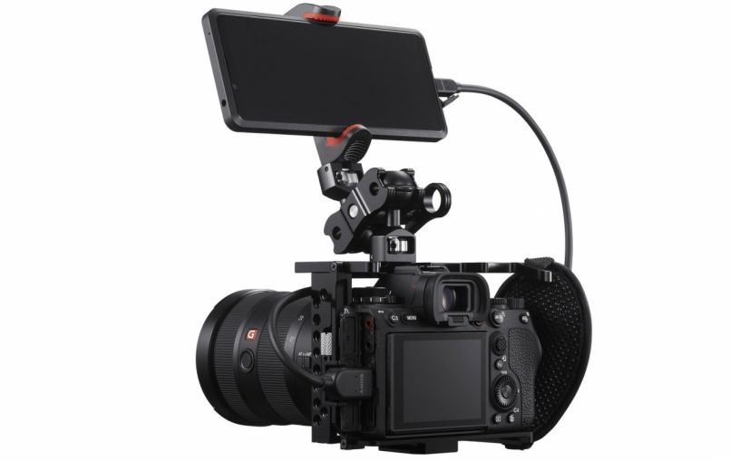 Sony представила революционную беззеркальную камеру Alpha 1