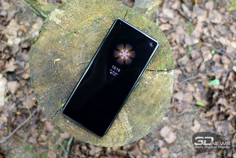 Обзор смартфона Xiaomi Mi 11 Ultra: два экрана и самые крутые камеры