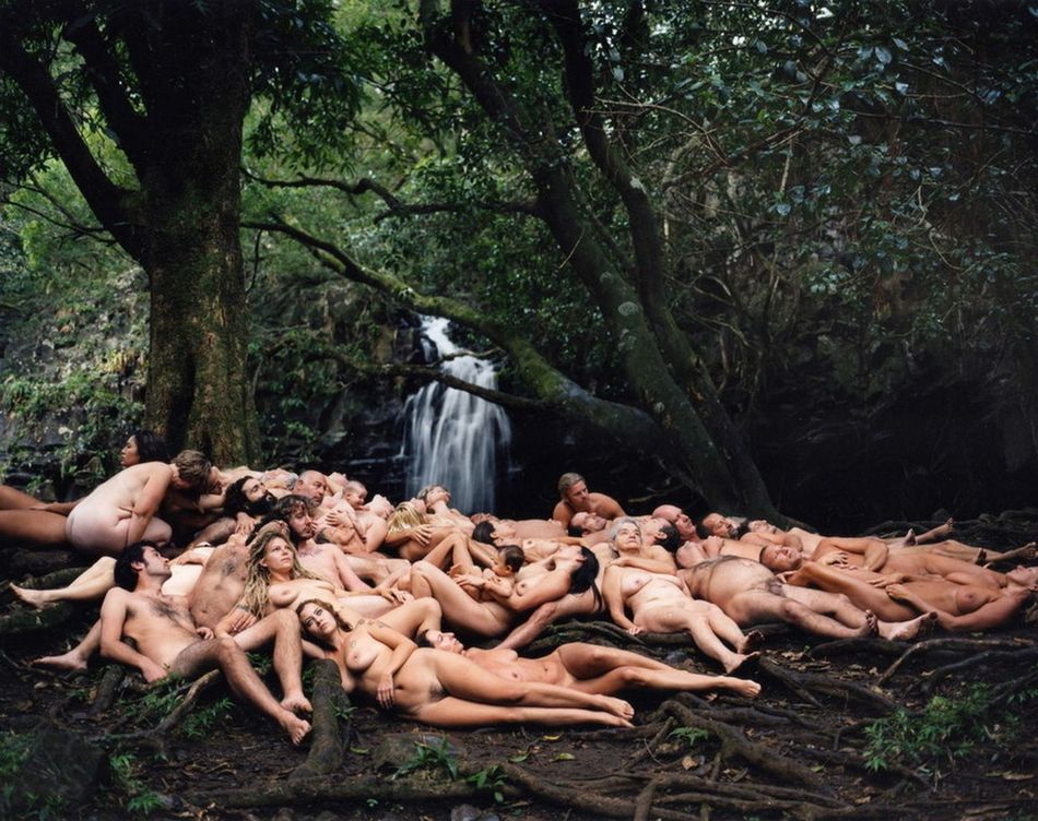 Невероятные обнажённые инсталляции от знаменитого фотохудожника Spencer Tunick